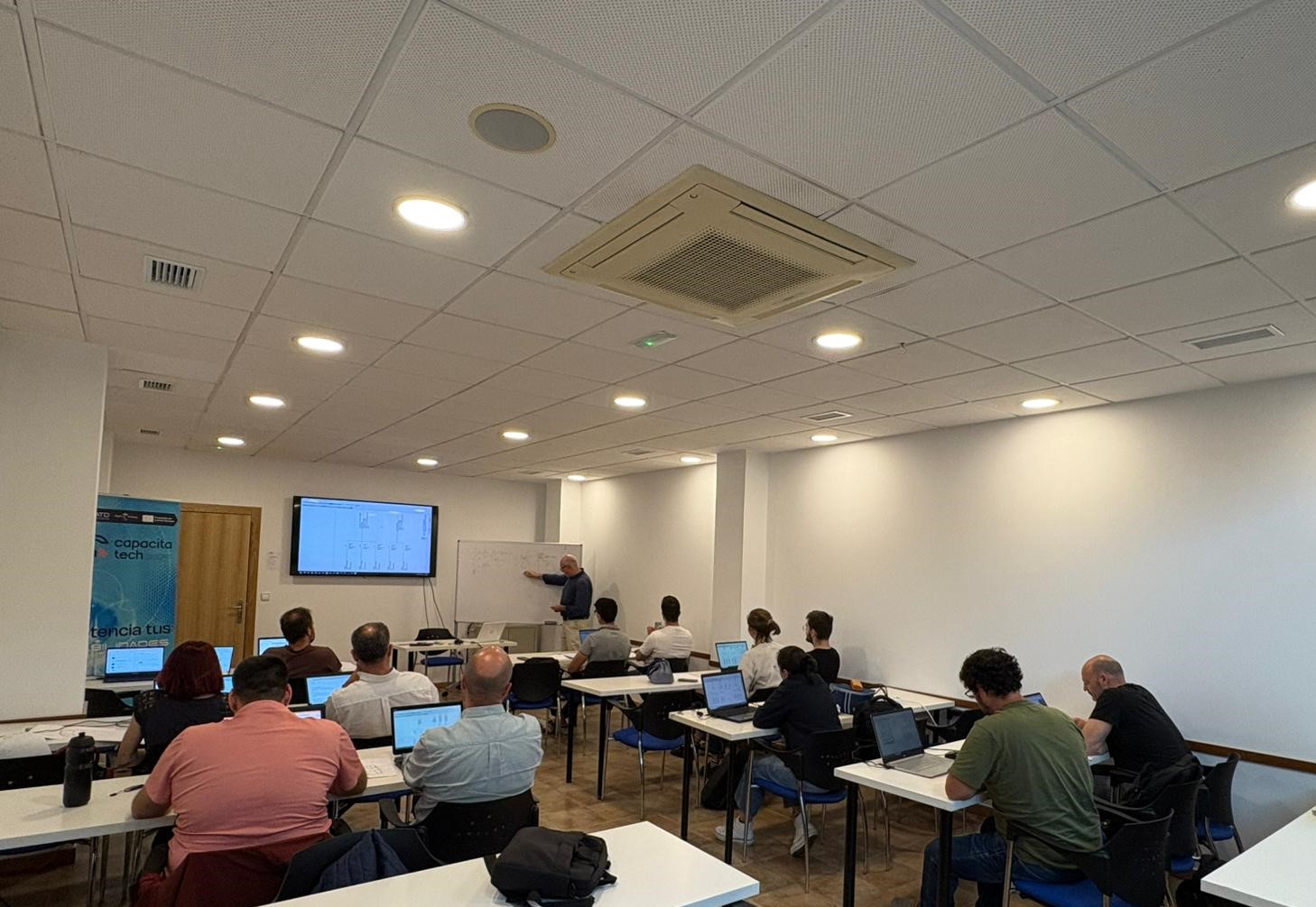 El COGITTRM/ACARMITT organiza un curso intermedio sobre instalaciones de baja tensión en Murcia