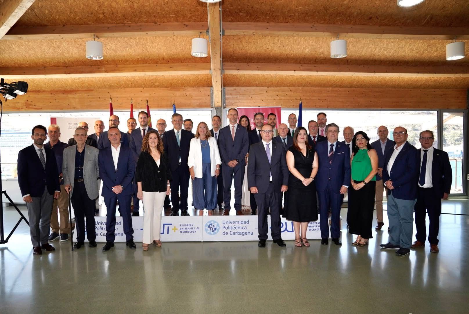 COGITTRM/ACARMITT acompaña al COITIRM en una jornada institucional de reconocimiento a la ingeniería en Cartagena
